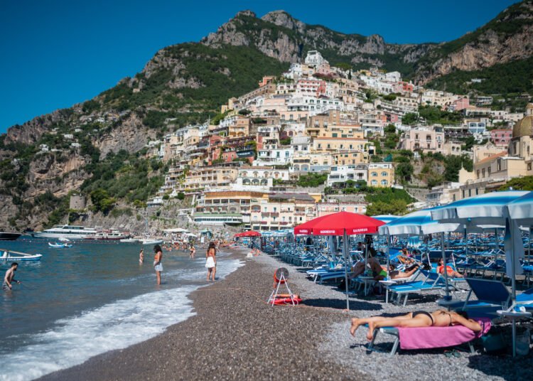 Solo Shuttle in Italy: Guidelines for a Clean Adventure