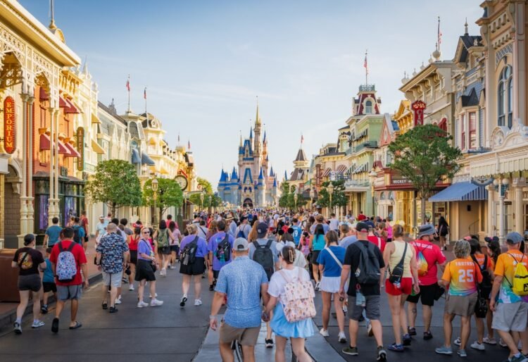 Magic Kingdom’s New Early Access Procedure & Pitfalls of Dreaded Not on time Openings