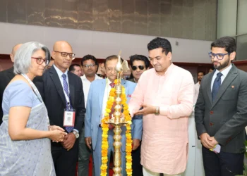 Kapil Mishra inaugurates BLTM 2025 at Yashobhoomi, IICC in Dwarka