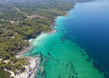 Mountain climbing Trails in Northern Greece: A Tale of Gods, Gorges, and Goats