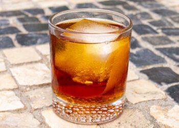 The Amália: Portuguese Negroni Variation