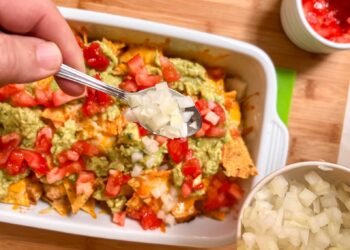 Simple Hen Nachos Recipe