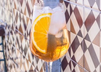 Portuguese Spritz: Delightfully Refreshing