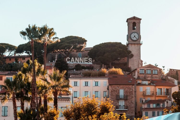 Residing like a neighborhood in Cannes: the holiday apartment benefit