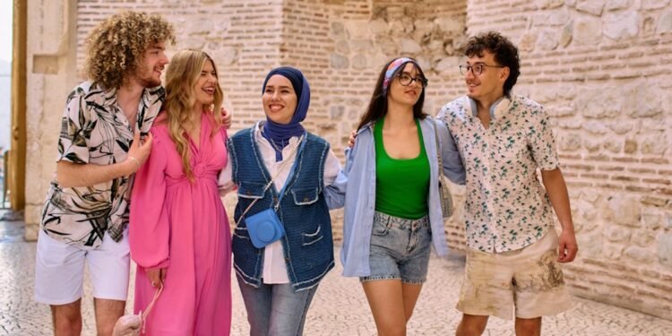 The approaching wave: Consolidation in excursions and reports