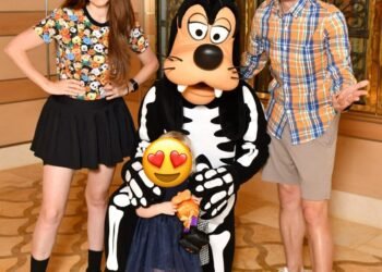 40% Off Sale on Halloween & Christmas Disney Cruise Line Sailings!