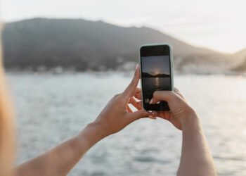 5 Simple Techniques to Reinforce Your Commute Weblog with Easy Video Gear