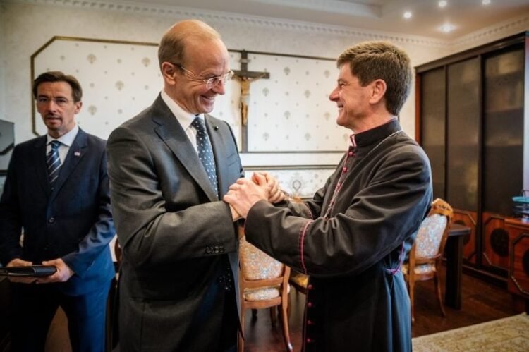 Order of Malta Presentations Its Giant Center For Ukraine