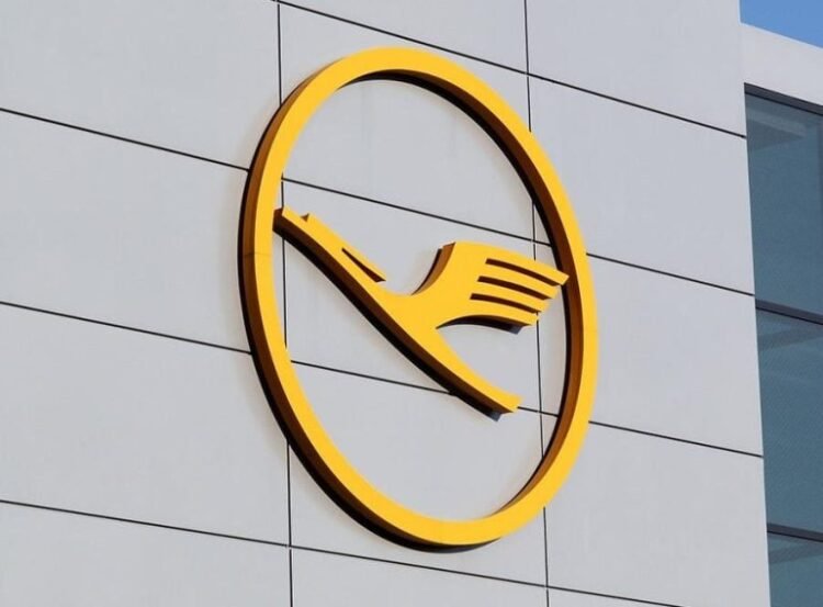 Lufthansa, Austrian Airways, SWISS and Brussels Airways New Particular Charges for Scholars