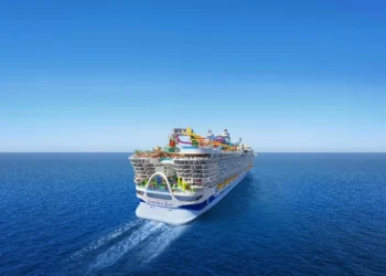 Royal Caribbean unveils ‘Legend of the Seas’