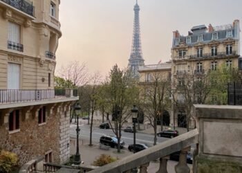 The place to Keep in Paris: The Easiest Neighbourhoods & Inns for Each Traveler