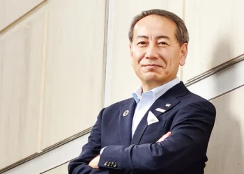 JTB Company’s Eijiro Yamakita takes the ground at Internet in Shuttle Singapore