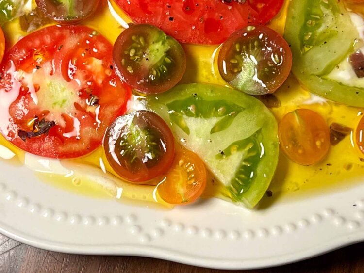 33 Fulfilling Salads that You’ll be able to Love Consuming