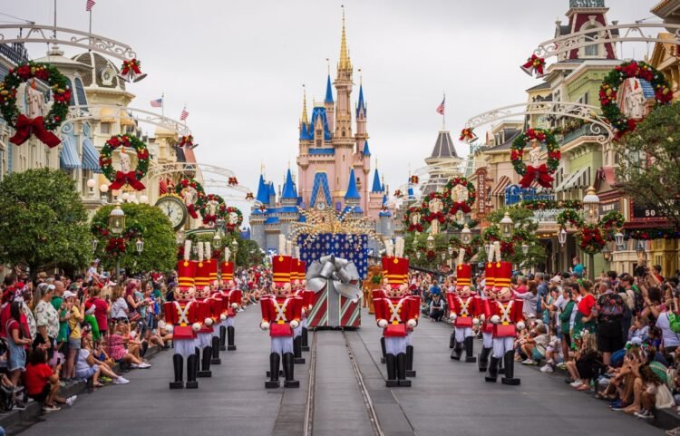 We Noticed ABC’s Christmas Parade Filmed at Disney Global