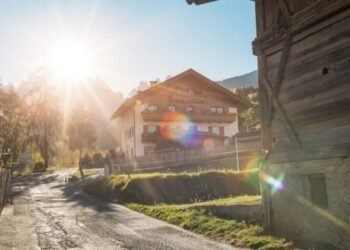 Inbound Tourism: Swiss Motels Destroy Data