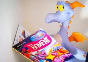 Disney Offers on Vacation 2025 Presents for Fanatics