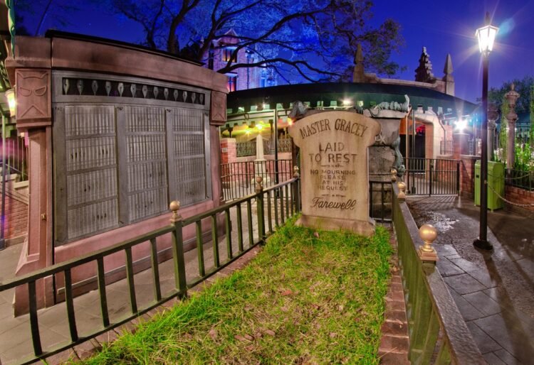 Haunted Mansion Thriller Mission at Magic Kingdom