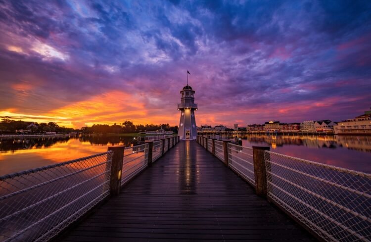 Disney International’s New Lodge-Particular Freebie!