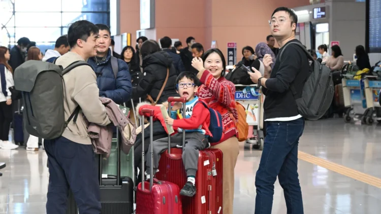 Filipino-Chinese language Chambers of Trade laud new visa-free coverage for Chinese language travellers