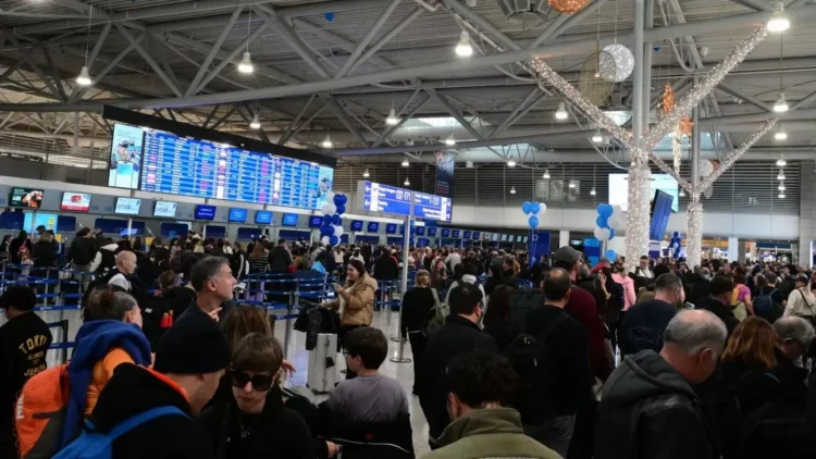 Radio Glitch Grounds Greece: Old-fashioned Aviation Techniques Beneath Scrutiny