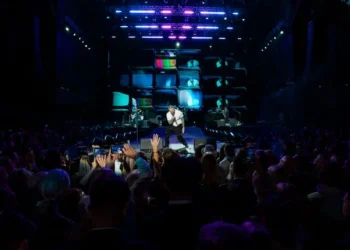 Maroon 5 headlines Atlantis, The Palm’s New 12 months gala