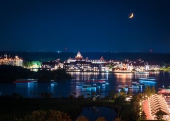 ‘Purchase 4, Get 2 Loose’ Disney Global Lodge & Price tag Deal for Summer season 2026!