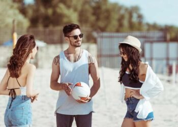 Very best Sun shades for the Seashore (Together with Watersports & Volleyball)