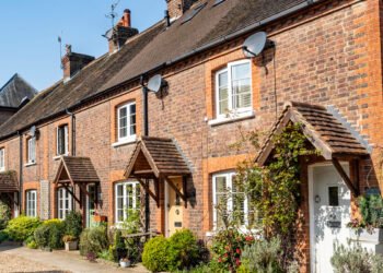 Awaze unveils ChatGPT app as a part of £45M modernization effort