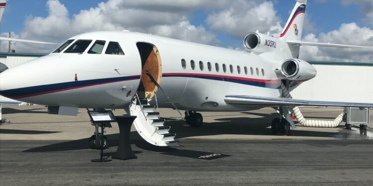 Sensible Techniques Vacationers Scale back the Price of Personal Jet Flights