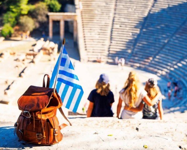 Greek Tourism Reported Greater Revenues