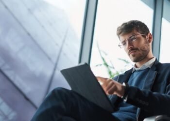 Gen Z Makes use of Synthetic Intelligence for Trade Commute