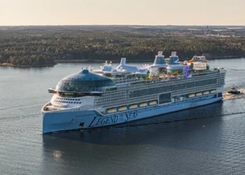 Royal Caribbean orders Icon 6 and seven from Meyer Turku