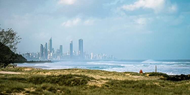 Why Vacationers Are Switching to a Pay as you go eSIM for Australia