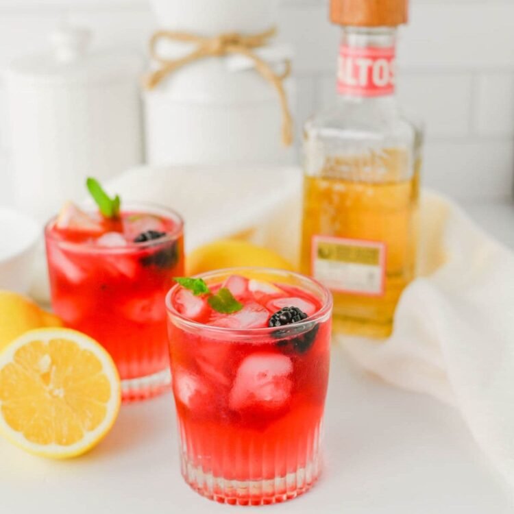 Blackberry Tequila Spoil Cocktail – Meals A laugh & Far off Puts