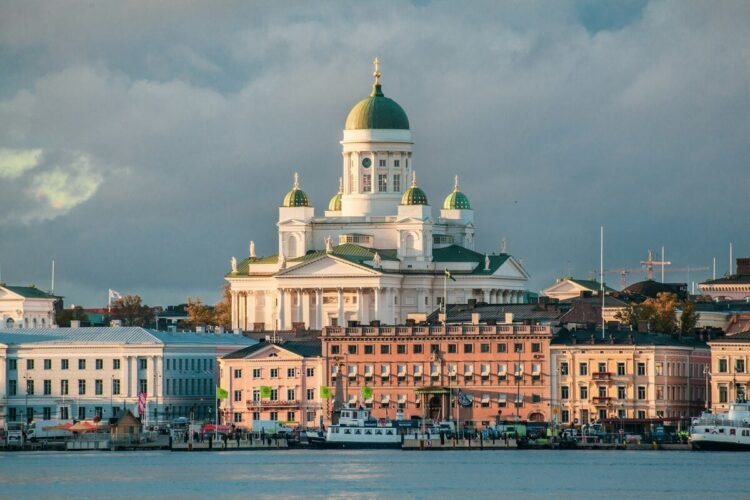 Rauhassa: A Helsinki Museum Day Taken at a Slower Tempo