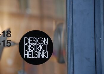 Attempting to find Finnish Design and Antique Reveals in Punavuori Helsinki