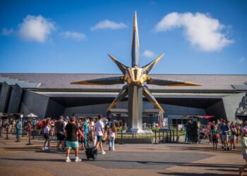 Disney International Runs Out of Park Reservations on ‘Purple Flag’ Crowd Day