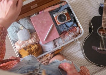 Solo Go back and forth Packing Listing: What to Convey and What to Depart At the back of