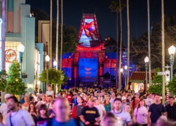 Disney International Exams Big name Wars Fireworks Release Website online at Hollywood Studios After 6 Yr Absence