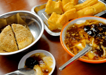 Highest Breakfast in Beijing + The place to Devour It